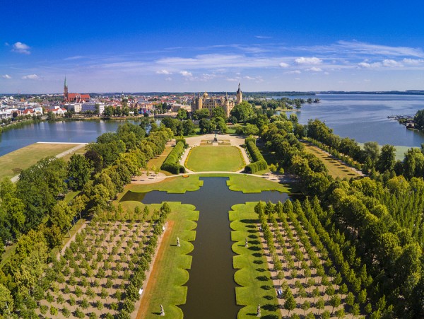 SCHWERIN-P0400040